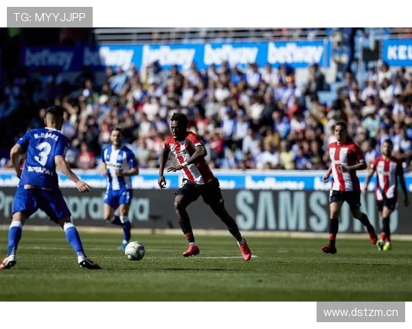 西甲巴伦西亚角球精准传后点 巴雷内切亚冷静铲射破门